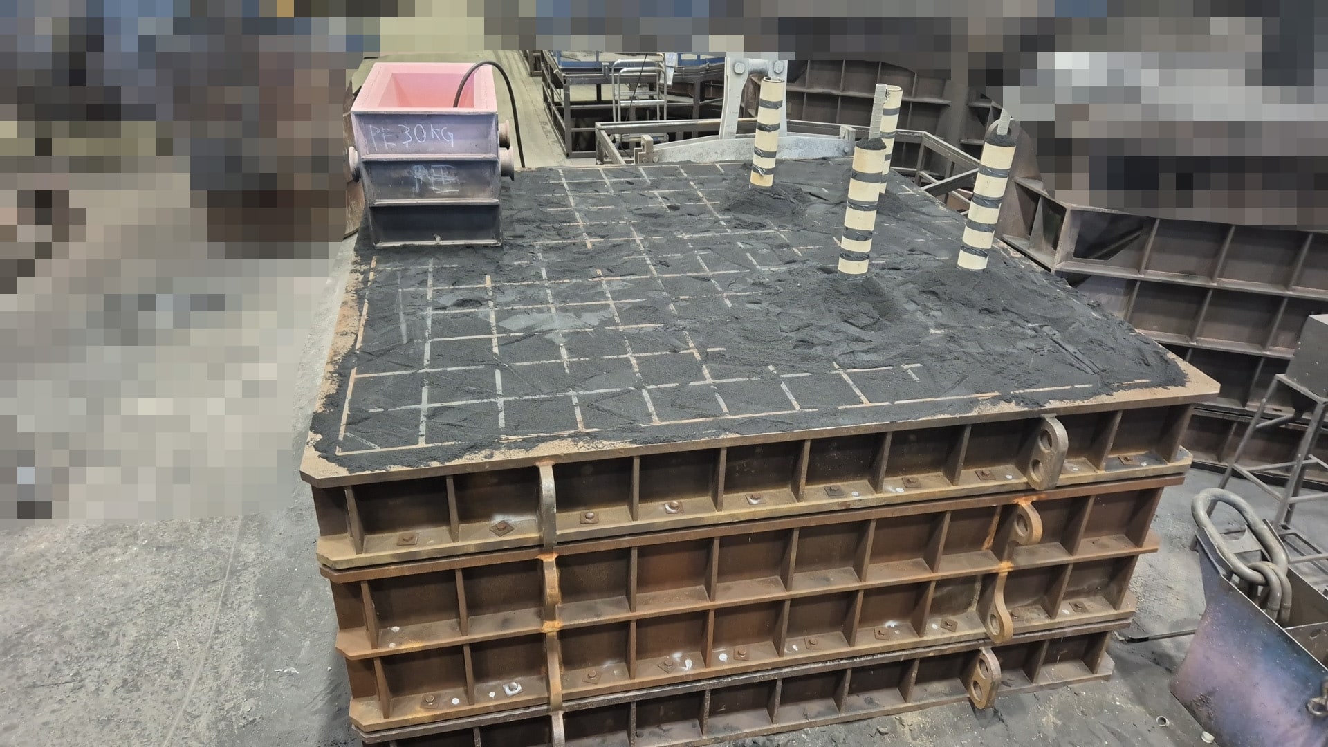 Zusammengesetzte Sandform aus dem 3D Drucker in einer Gießerei